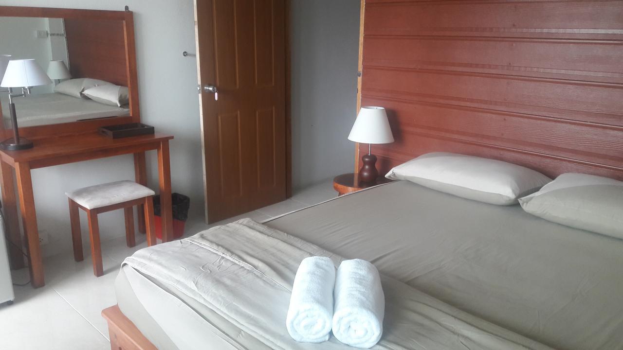 Savika Guesthouse Ranong Ngoại thất bức ảnh