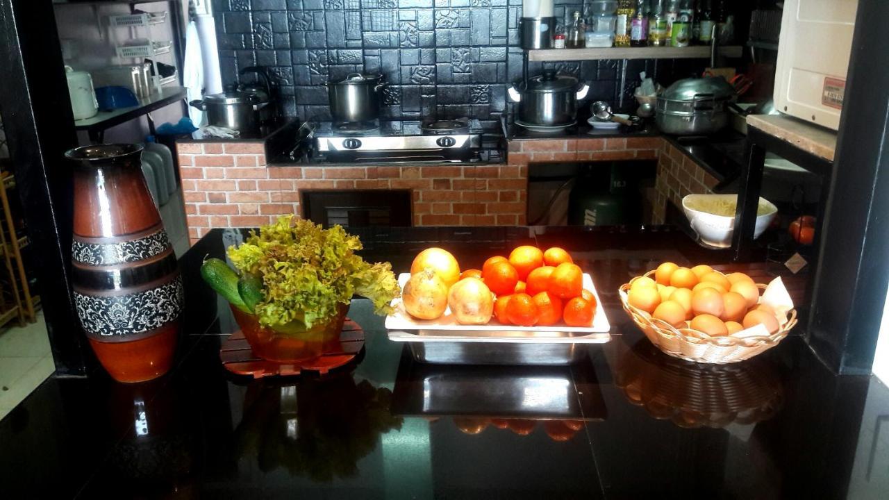 Savika Guesthouse Ranong Ngoại thất bức ảnh