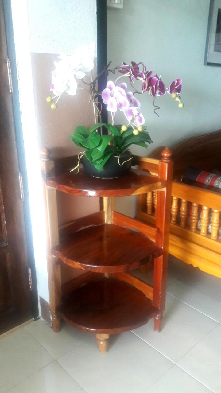 Savika Guesthouse Ranong Ngoại thất bức ảnh