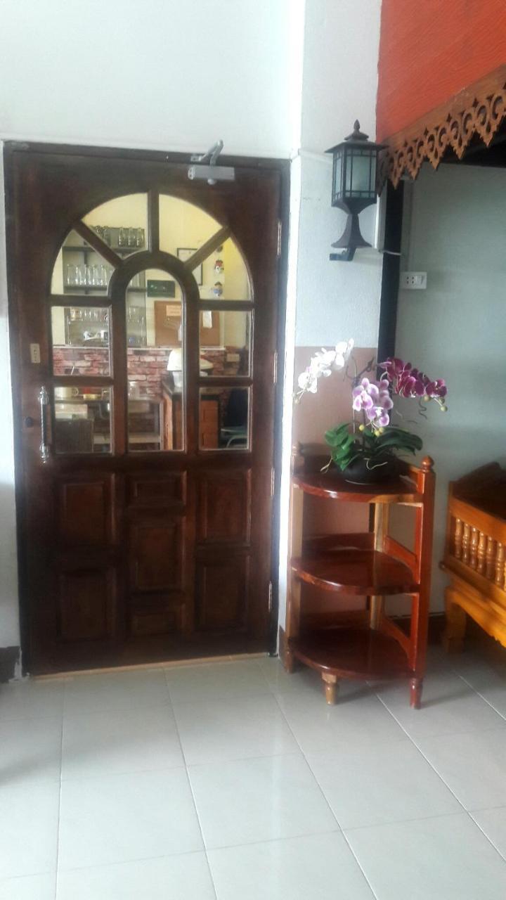 Savika Guesthouse Ranong Ngoại thất bức ảnh