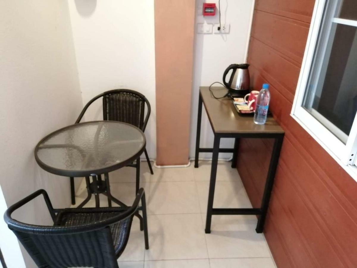 Savika Guesthouse Ranong Ngoại thất bức ảnh